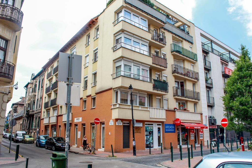 Lovely Corvin Apartment — Fotók 3